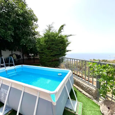 Casa Con Piscina Privada En Igueste De Candelaria