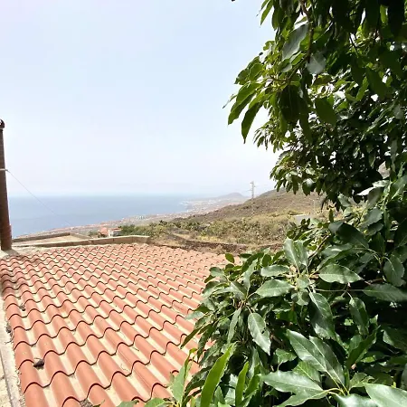 Casa Con Piscina Privada En Igueste De * Candelaria